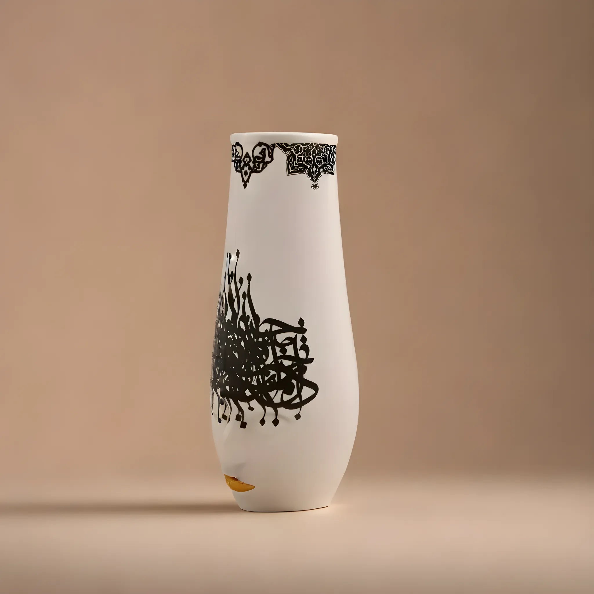 Banu | Artisanal Vase